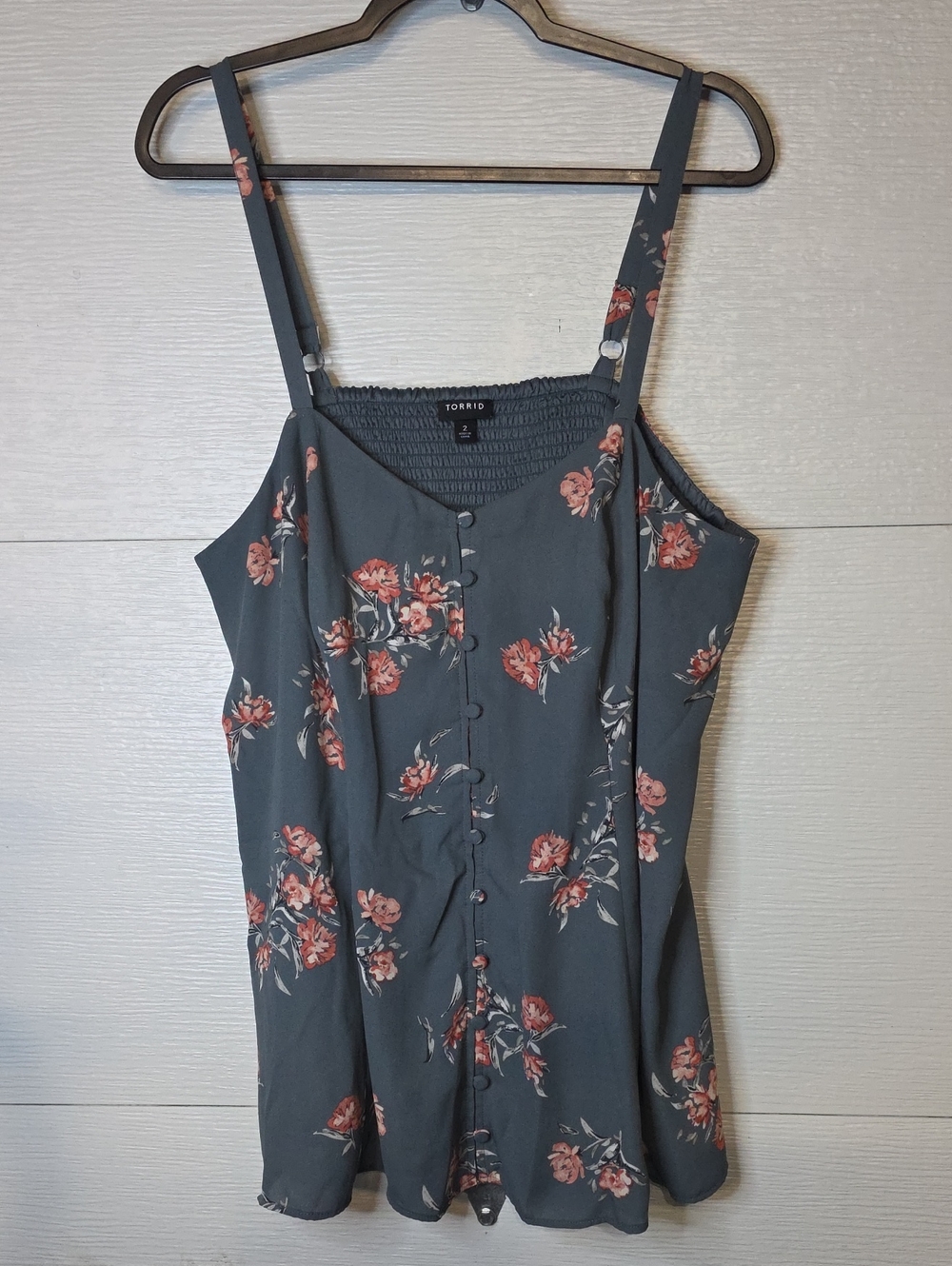 Torrid Slate Gray Floral Button-Front Cami with Pink Rose Print